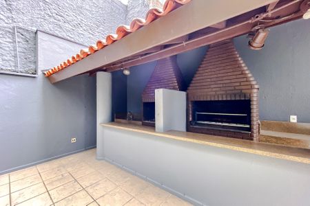 Apartamento para alugar com 49m², 2 quartos e 1 vaga Apartamento para alugar com 49m², 2 quartos e 1 vagaÁrea comum - Churrasqueira