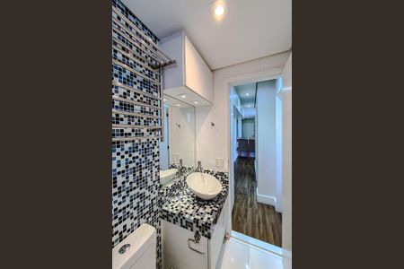 Apartamento para alugar com 49m², 2 quartos e 1 vaga Apartamento para alugar com 49m², 2 quartos e 1 vagaBanheiro