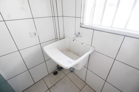 Casa para alugar com 65m², 2 quartos e sem vagaÁrea de serviço