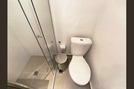 Banheiro Social de kitnet/studio para alugar com 1 quarto, 23m² em Vila Mariana, São Paulo