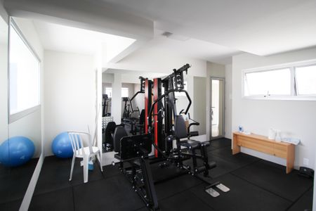 Apartamento à venda com 80m², 2 quartos e 1 vagaÁrea comum - Academia