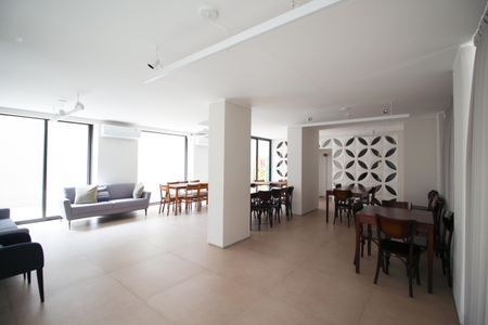 Apartamento à venda com 80m², 2 quartos e 1 vagaÁrea comum - Salão de festas