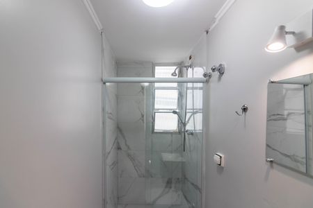 Apartamento à venda com 85m², 2 quartos e sem vagaBanheiro da Suíte