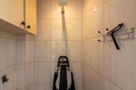 Apartamento à venda com 85m², 2 quartos e sem vagaBanheiro de serviço