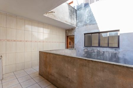 Casa à venda com 330m², 4 quartos e 6 vagasChurrasqueira