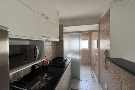 Apartamento para alugar com 55m², 2 quartos e 2 vagasCozinha