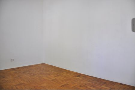 Casa para alugar com 120m², 2 quartos e 1 vagaQuarto 01