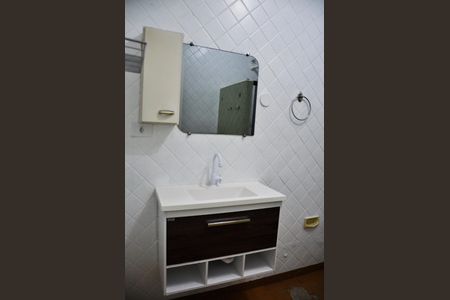 Casa para alugar com 120m², 2 quartos e 1 vagaBanheiro Social