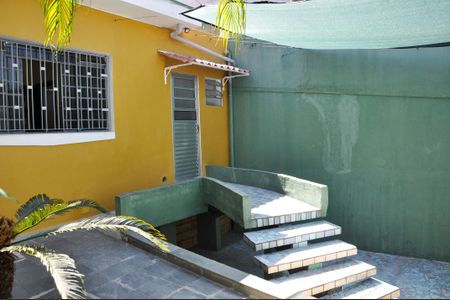 Casa para alugar com 120m², 2 quartos e 1 vagaQuintal