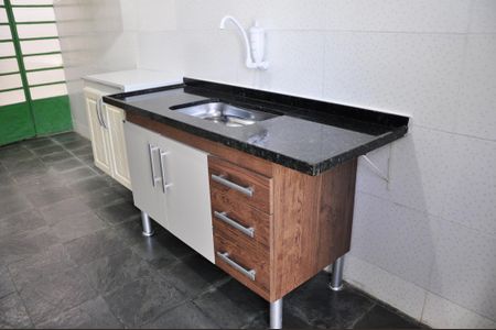 Casa para alugar com 120m², 2 quartos e 1 vagaCozinha