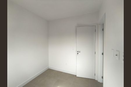 Apartamento à venda com 81m², 2 quartos e 2 vagasSuíte 2