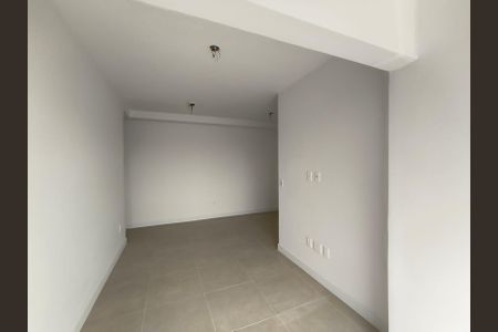 Apartamento à venda com 81m², 2 quartos e 2 vagasSala