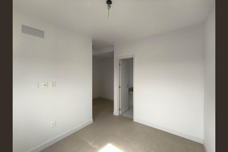 Apartamento à venda com 81m², 2 quartos e 2 vagasSuíte 1