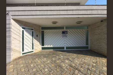 Casa de condomínio à venda com 1200m², 5 quartos e 2 vagasEntrada - Garagem