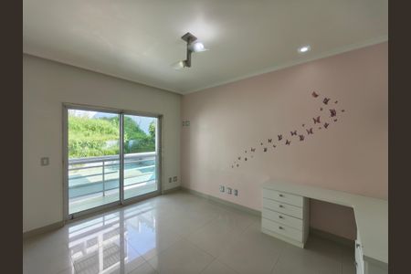 Casa de condomínio à venda com 1200m², 5 quartos e 2 vagasSuíte 4