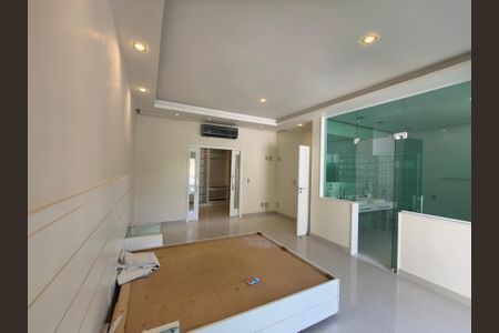 Casa de condomínio à venda com 1200m², 5 quartos e 2 vagasSuíte 5