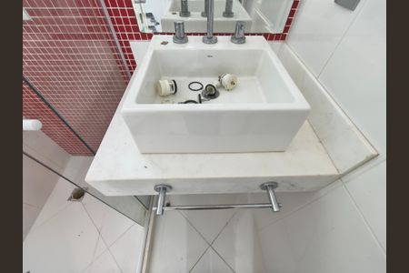 Casa de condomínio à venda com 1200m², 5 quartos e 2 vagasBanheiro da Suíte 2