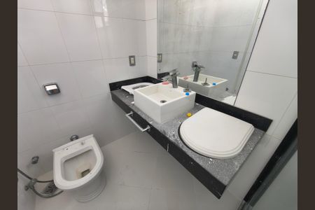 Casa de condomínio à venda com 1200m², 5 quartos e 2 vagasBanheiro da Suíte 3