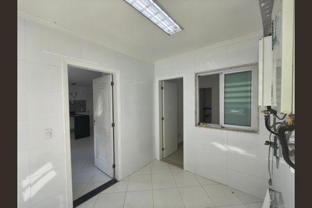 Casa de condomínio à venda com 1200m², 5 quartos e 2 vagasÁrea de Serviço