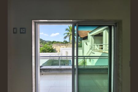 Casa de condomínio à venda com 1200m², 5 quartos e 2 vagasVaranda da Suíte 5