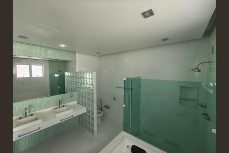 Casa de condomínio à venda com 1200m², 5 quartos e 2 vagasBanheiro Suíte 5 