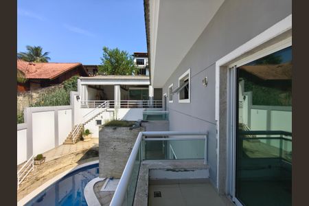 Casa de condomínio à venda com 1200m², 5 quartos e 2 vagasVaranda da Suíte 3