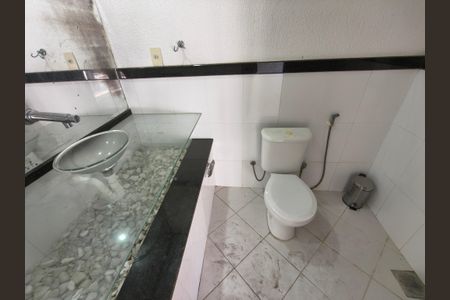 Casa de condomínio à venda com 1200m², 5 quartos e 2 vagasBanheiro Externo / Quintal