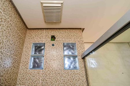Apartamento para alugar com 60m², 2 quartos e 1 vagaBanheiro