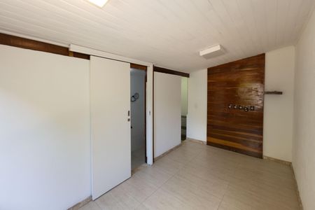 Casa de condomínio à venda com 450m², 4 quartos e 2 vagasSuíte 3
