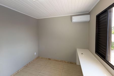 Casa de condomínio à venda com 450m², 4 quartos e 2 vagasQuarto 1