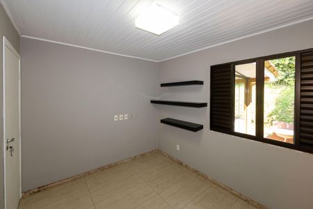 Casa de condomínio à venda com 450m², 4 quartos e 2 vagasSuíte 2