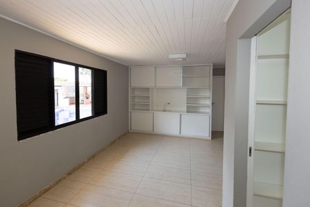 Casa de condomínio à venda com 450m², 4 quartos e 2 vagasSuíte 1