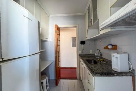 Apartamento à venda com 58m², 2 quartos e 1 vaga Apartamento à venda com 58m², 2 quartos e 1 vagaCozinha