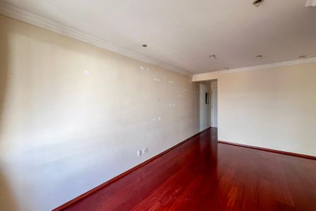 Apartamento à venda com 58m², 2 quartos e 1 vaga Apartamento à venda com 58m², 2 quartos e 1 vagaSala