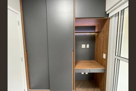 Apartamento para alugar com 61m², 2 quartos e 1 vagaSuíte