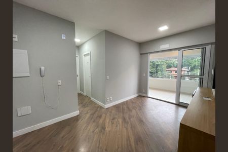 Apartamento para alugar com 61m², 2 quartos e 1 vagaSala