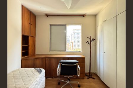 Apartamento para alugar com 85m², 3 quartos e 1 vagaQuarto 2
