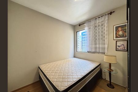 Quarto 1 de apartamento para alugar com 3 quartos, 85m² em Vila Olímpia, São Paulo
