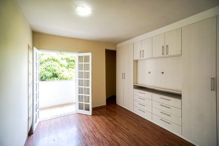 Casa de condomínio à venda com 110m², 3 quartos e 3 vagasQuarto 02