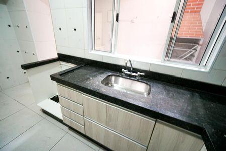 Casa de condomínio à venda com 110m², 3 quartos e 3 vagasPia