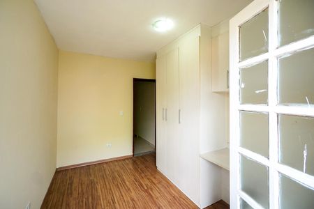 Casa de condomínio à venda com 110m², 3 quartos e 3 vagasQuarto 01