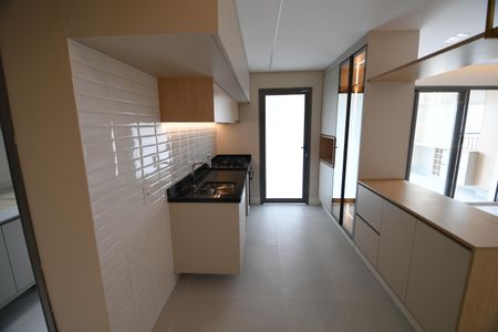 Apartamento à venda com 120m², 3 quartos e 2 vagasCozinha