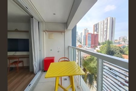 Studio à venda com 25m², 1 quarto e sem vaga Studio à venda com 25m², 1 quarto e sem vagaVaranda do Studio