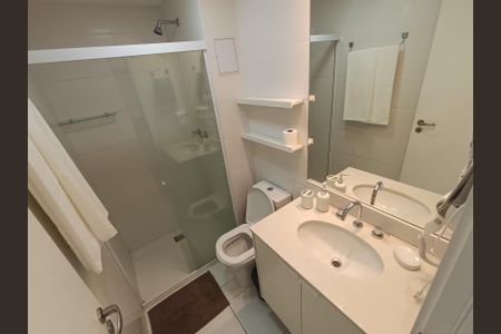 Studio à venda com 25m², 1 quarto e sem vaga Studio à venda com 25m², 1 quarto e sem vagaBanheiro Social