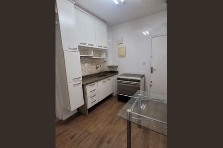Apartamento à venda com 80m², 2 quartos e sem vagaCozinha