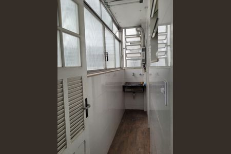 Apartamento à venda com 80m², 2 quartos e sem vagaLavanderia