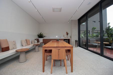 Studio para alugar com 36m², 1 quarto e 1 vaga Studio para alugar com 36m², 1 quarto e 1 vagaÁrea comum - Salão de festas