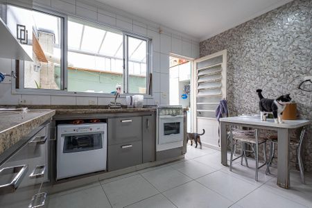 Casa de condomínio à venda com 150m², 3 quartos e 2 vagasCozinha