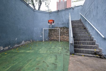 Casa de condomínio à venda com 150m², 3 quartos e 2 vagasQuadra