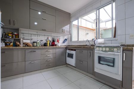 Casa de condomínio à venda com 150m², 3 quartos e 2 vagasCozinha